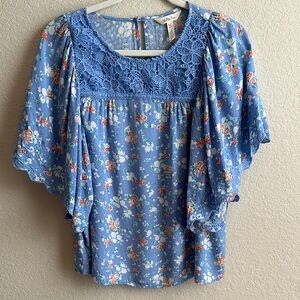 Matilda Jane Blue Floral Lace Top Size Medium